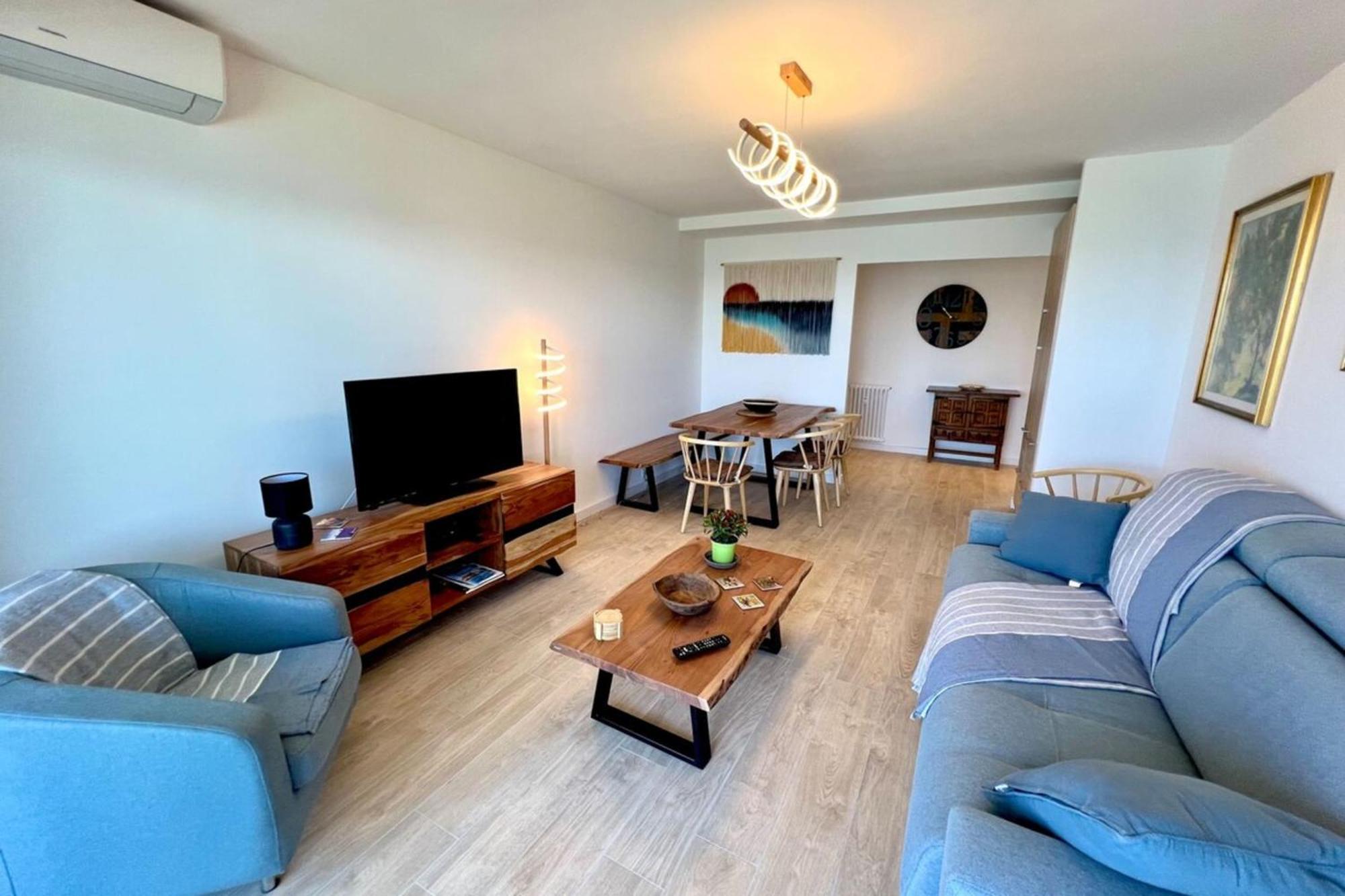 Les Pins - Sea View - 4 People - Parking Apartment Juan-les-Pins