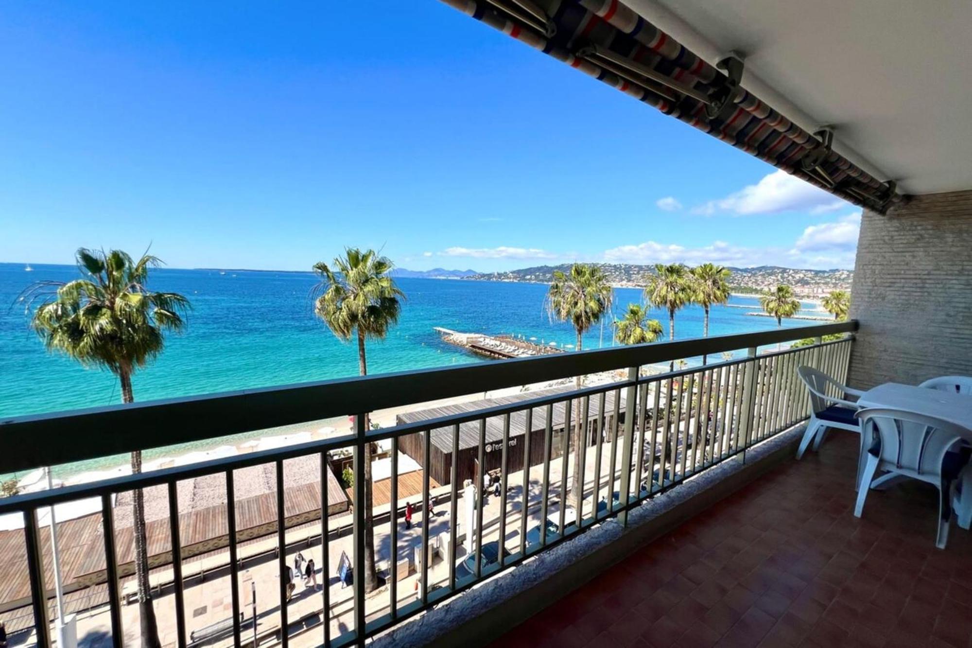 Apartment Les Pins - Sea View - 4 People - Parking *